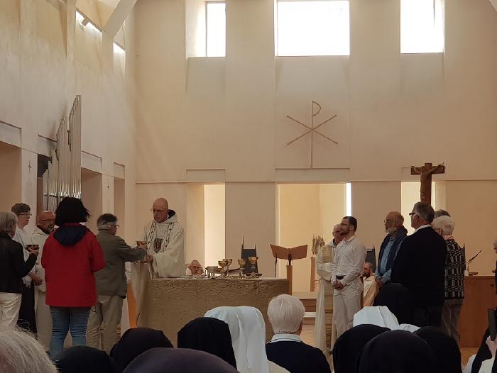 900-Carta-Caritatis-10