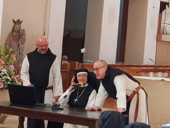 900-Carta-Caritatis-2