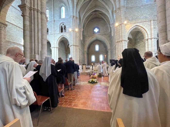 Obsèques-et-inhumation-de-Dom-Godefroy-Raguenet-de-Saint-Albin-Abbé-dAcey-le-11-août-2023-5