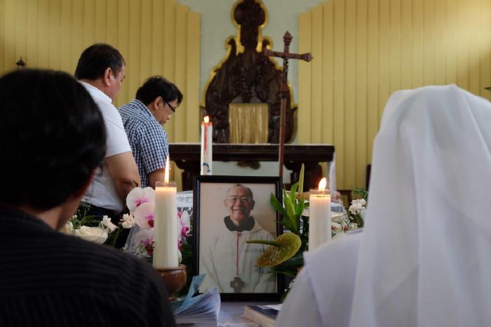 Funeral-of-Dom-Frans-Rawaseneng-2