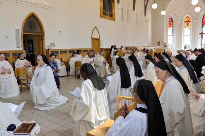 Abbatical-Blessing-of-Mother-Fiachra-Glencairn-09