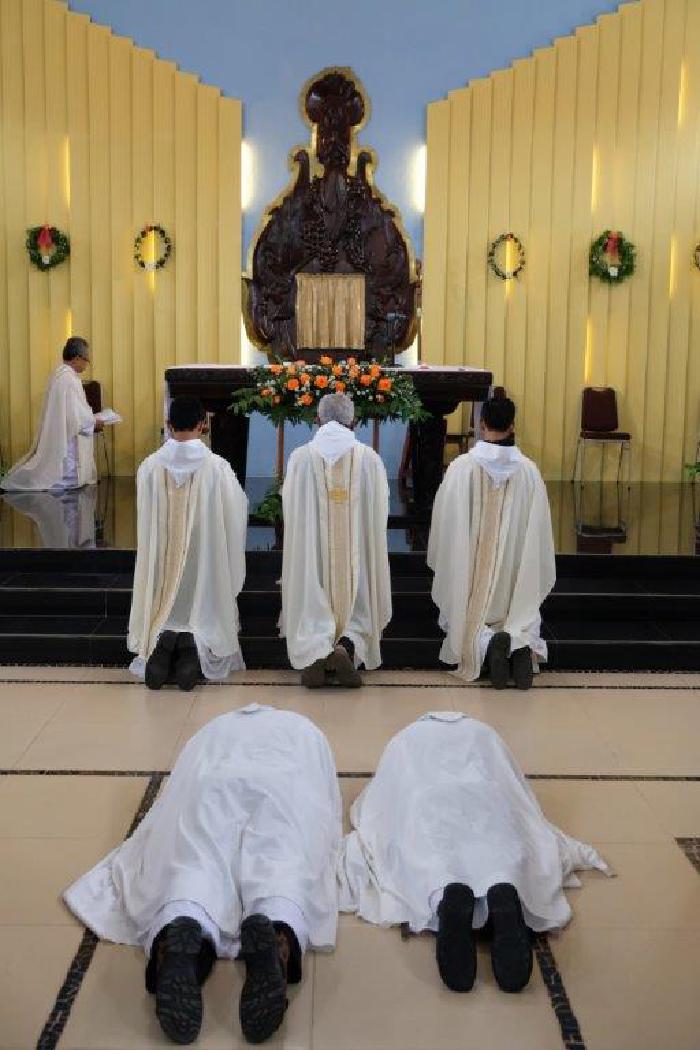 Rawaseneng-Prof-Sol-Br