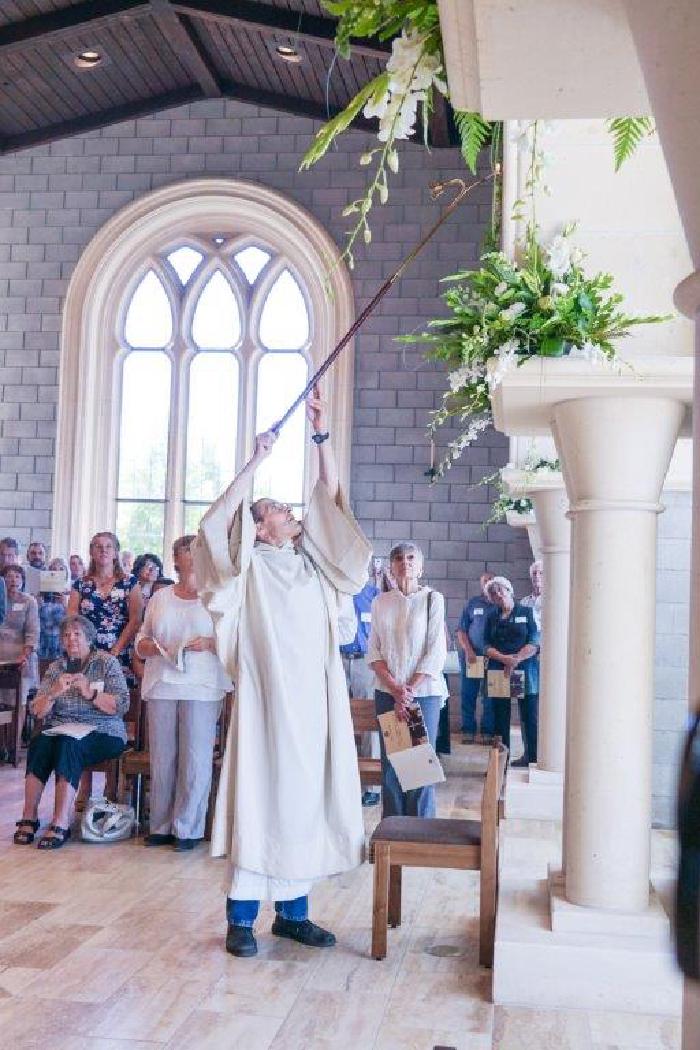 Vina-church-ded-2018-15