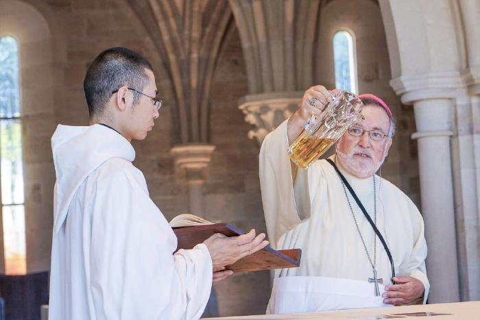 Vina-church-ded-2018-8